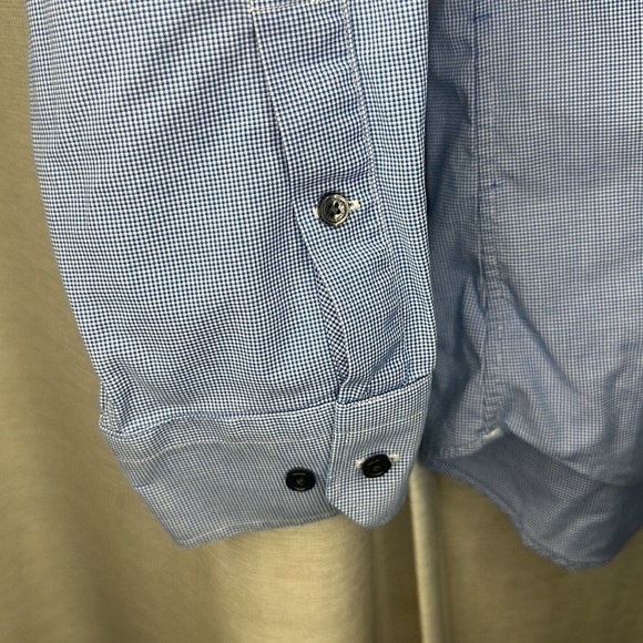 Calibrate button-down TRIM FIT !! - Picture 5 of 6